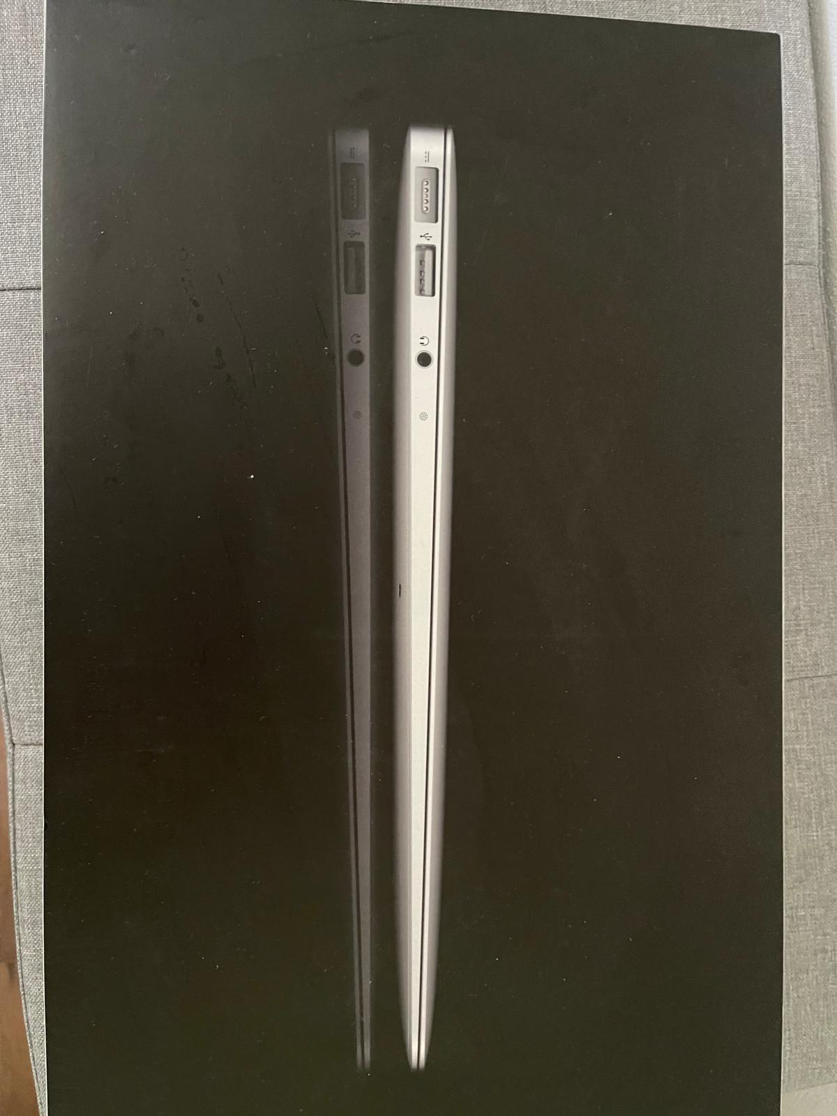 macbook6.jpg