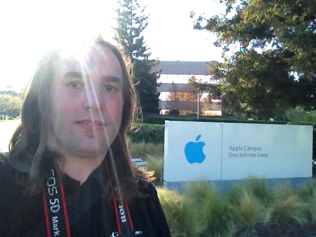 apple.jpg