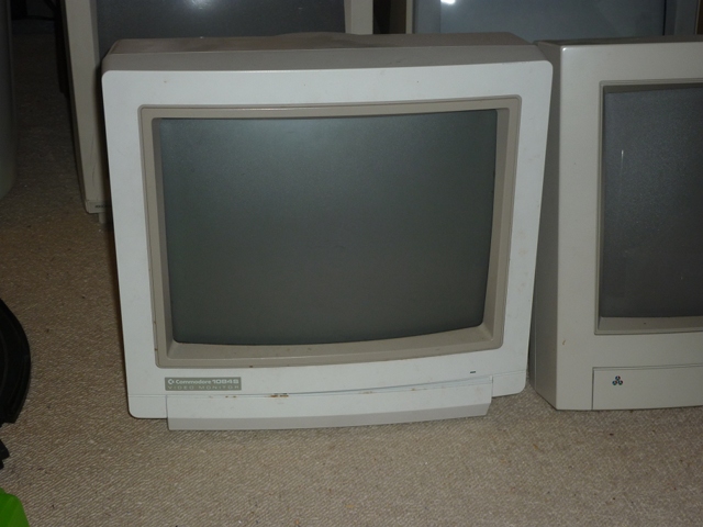 s_1084S_front.JPG