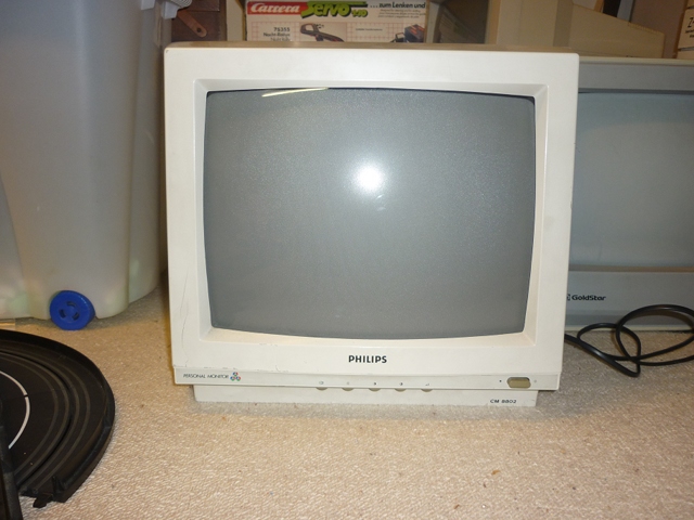 s_CM8802_front.JPG