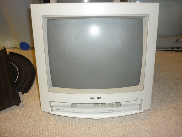 s_CM8833II_front.JPG