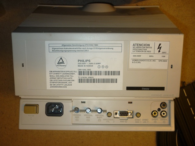 s_CM8833II_back.JPG