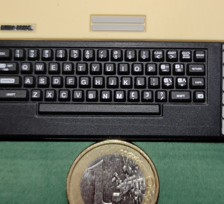 Atari800XL_mini.jpg
