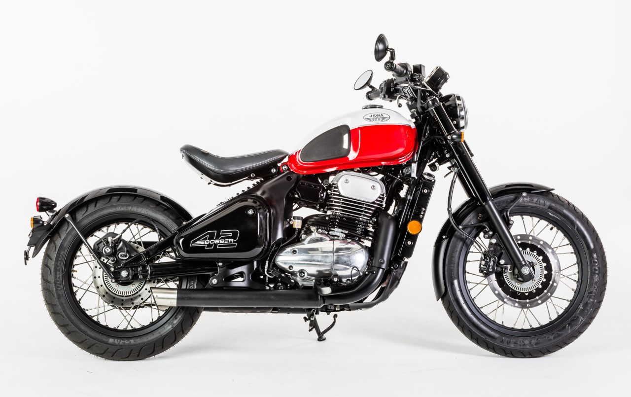 DMB2024_Jawa-42-Bobber-1004-scaled (1280 x 805).jpg
