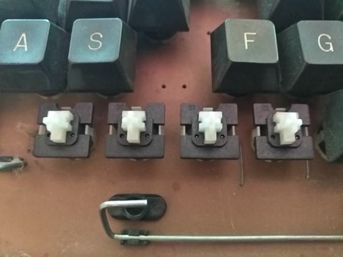 andyman 4x keys XL  (675 x 506).jpg