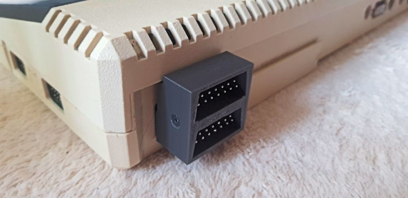 SIO-Spliter-02-small.jpg (57.52 KiB) 8248 mal betrachtet mini SIO Splitter