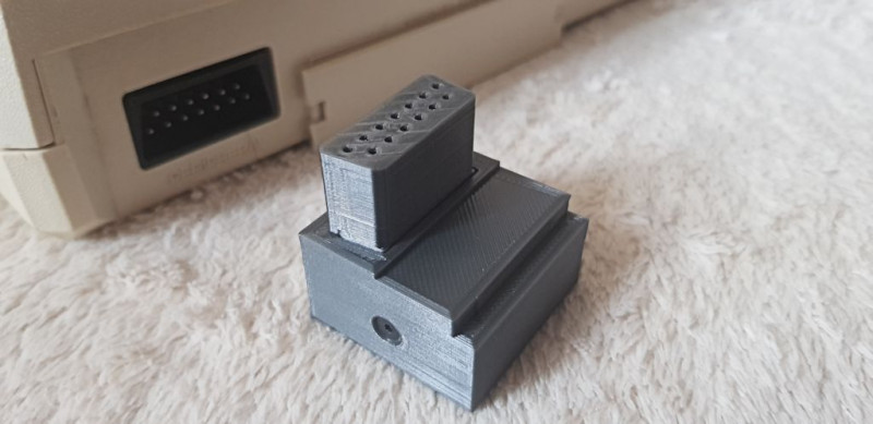 SIO-Spliter-03-small.jpg (57.11 KiB) 8241 mal betrachtet mini SIO Splitter