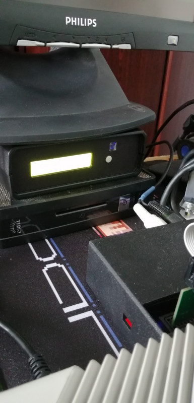 IMG_20230719_135932.jpg (173.26 KiB) 18623 mal betrachtet Probably the best place for the gadget ;)