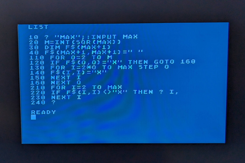 XL cvbs out, connected to a stabilized PSU