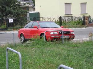 steht ein Audi in Senftenberg